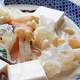 きのこと豆腐の豆乳春雨スープ